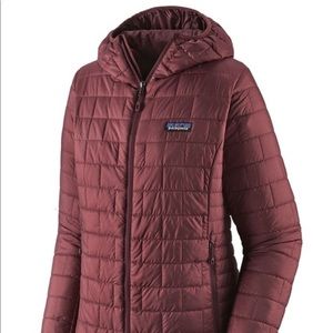Patagonia Nano Puff Hoody - Burgundy